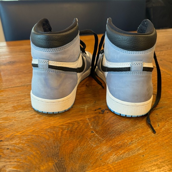 Nike Air Jordan 1 High OG University Blue - Picture 7 of 11